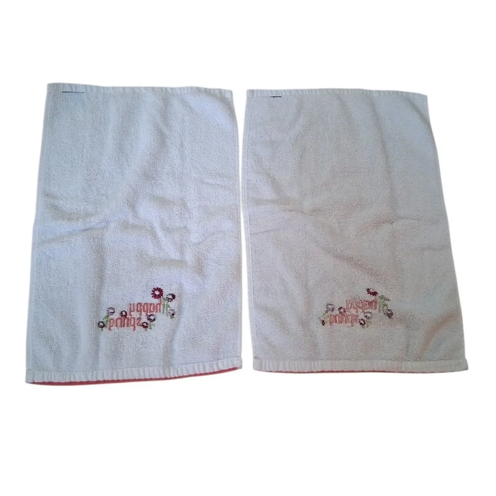 Croft & Barrow Happy Spring Embroidered Flowers Decorative Finger Tip Towels